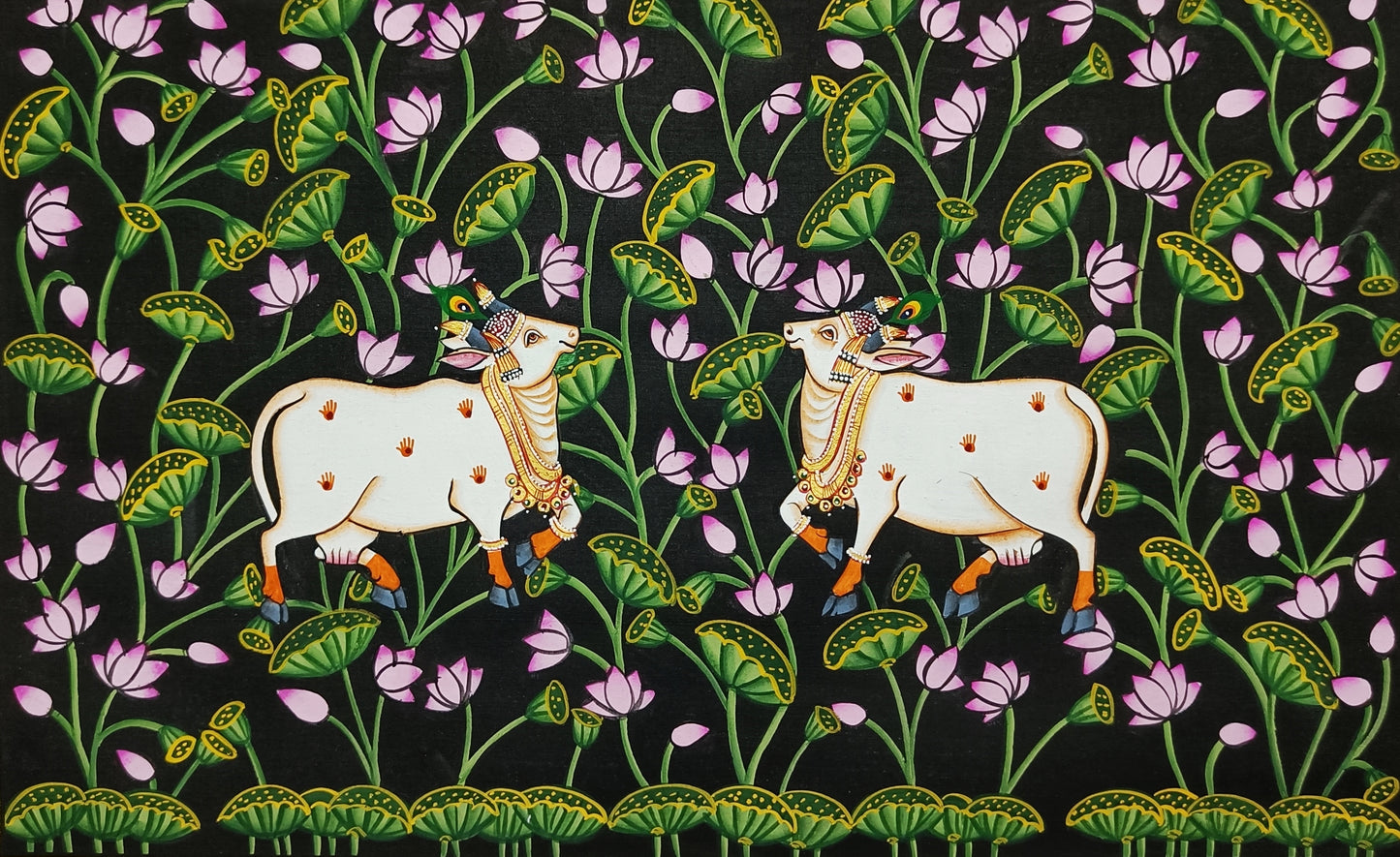 Cow Pichwai Painting – Traditional Nathdwara Style Wall Décor - Jaipur Earth