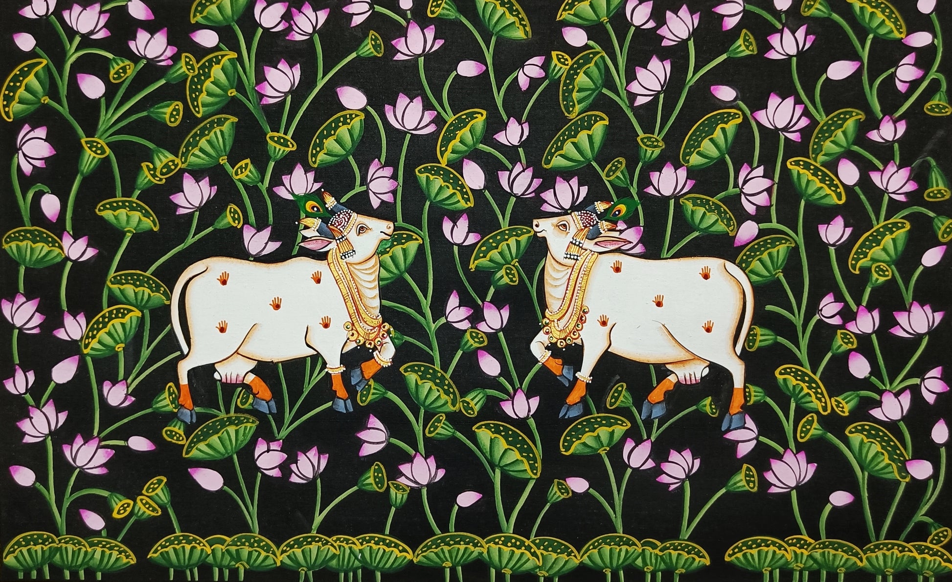 Cow Pichwai Painting – Traditional Nathdwara Style Wall Décor - Jaipur Earth